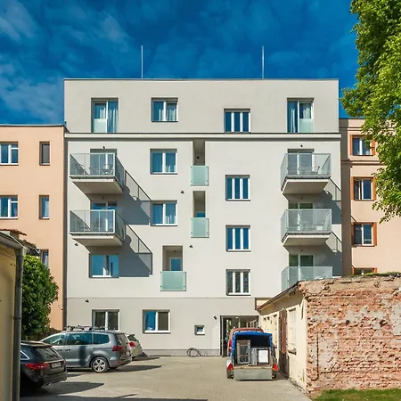 Perla Hradce 303 * Hradec Králové